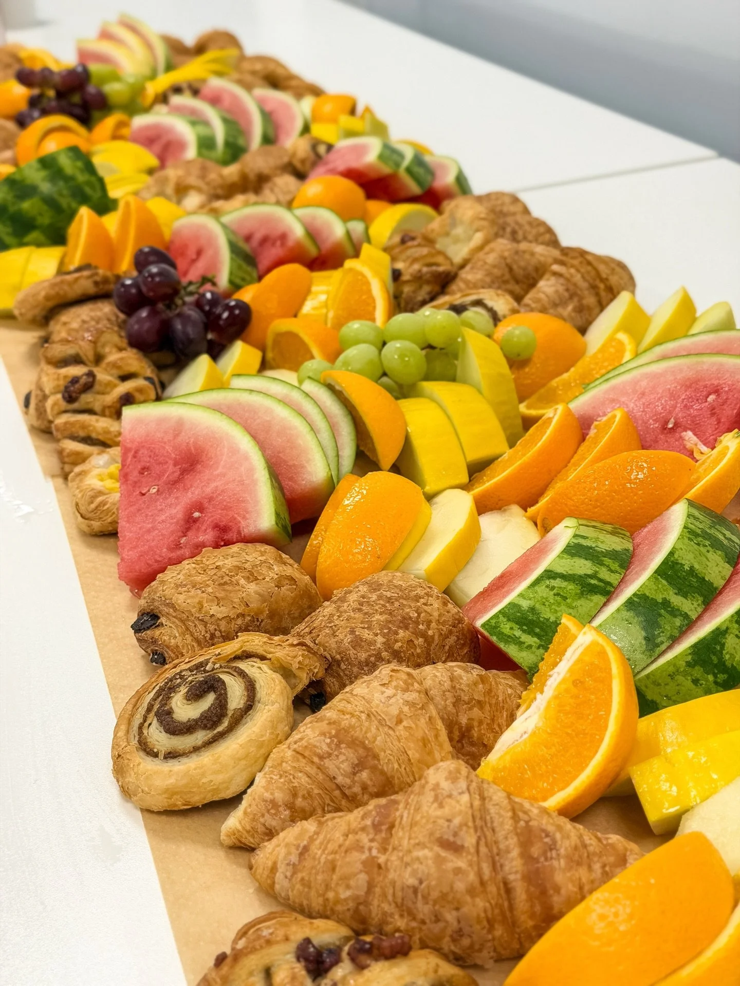 A table as unforgettable as your day ✨
Flaky pastries, vibrant fruits, and sweet little bites 🥐🥨🍉🍈🍇

Our breakfast grazing table is designed to start the day beautifully or elevate any moment worth celebrating

From bridal mornings to hen dos, b