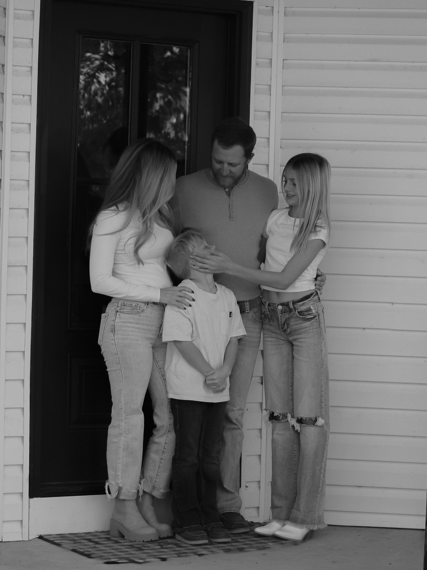 I loved capturing this sweet family so much 🥹🤍