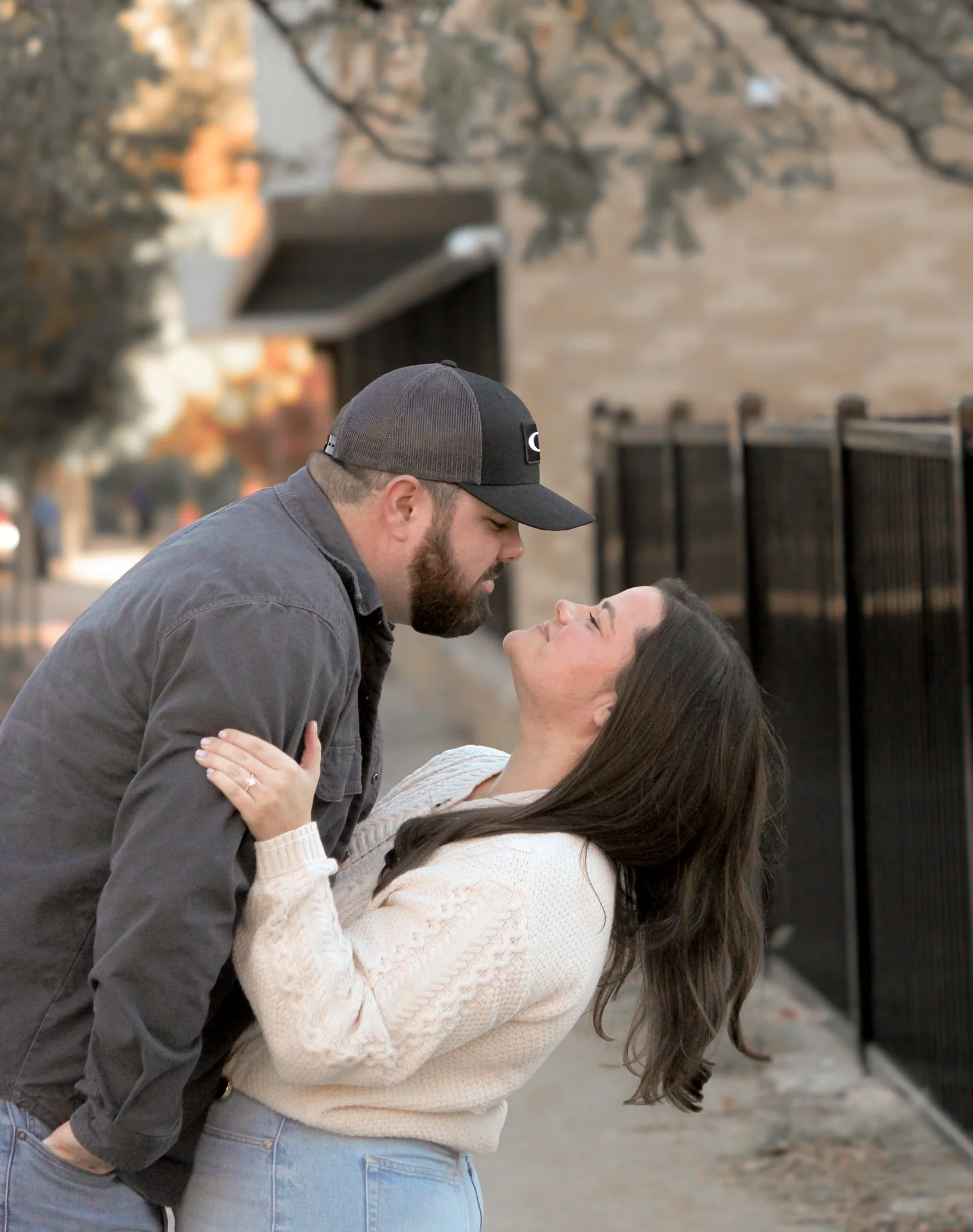 There&rsquo;s just something about finding your person! 🥲🤍 
&bull;
&bull;
&bull;
My spring books are booking up! Whether it&rsquo;s an engagement, senior, family or maternity session I would love to work with you! 🤍📸 DM for more details!