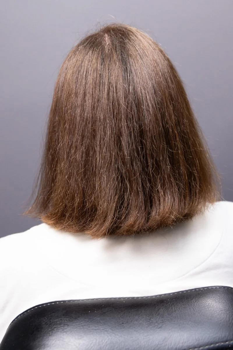 natural blended color, aloxxi color, brown hair, root retouch, caramel hair