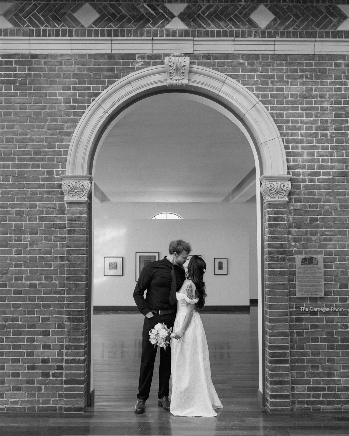 I had the pleasure of photographing Emma + Erik&rsquo;s elopement at the MacLaren Arts Centre last Saturday. It was the sweetest afternoon, just the two of them surrounded by a few of their closest people. A day truly full of so much love and I am so