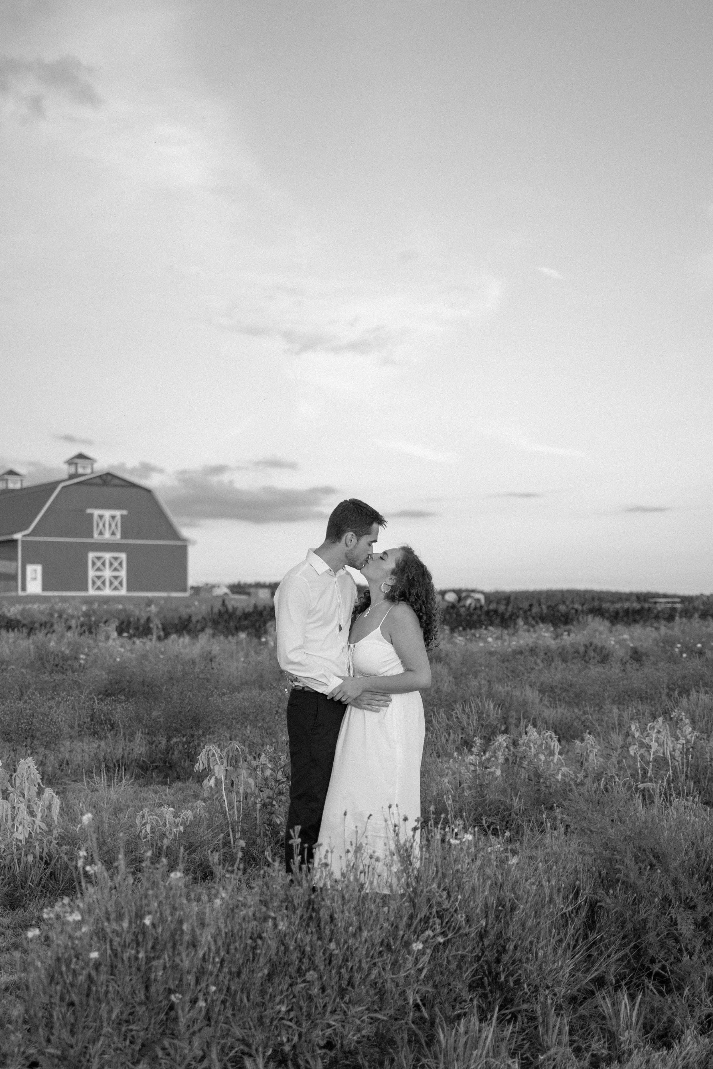 EmmaScaratiPhoto. Chloe + Robert._-39.jpg