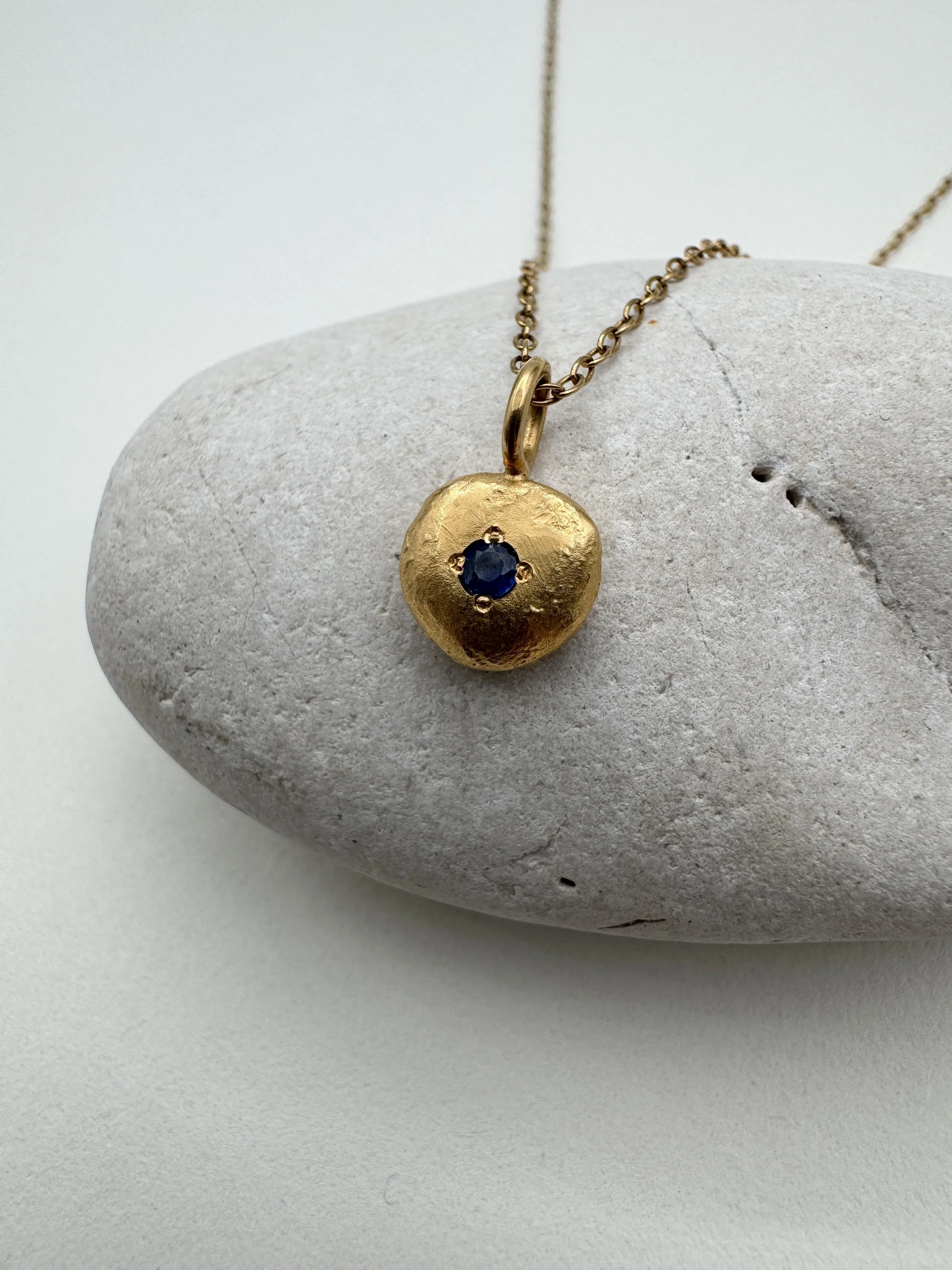 Ember Necklace - Sapphire