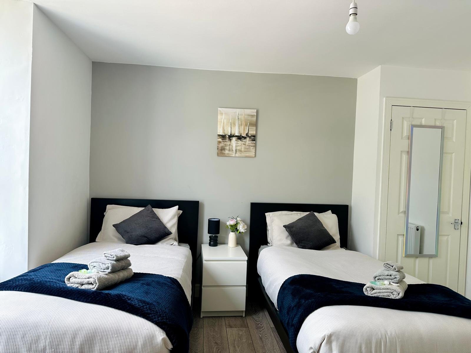 WhatsApp Image 2025-11-12 at 12.28.45 (1).jpeg