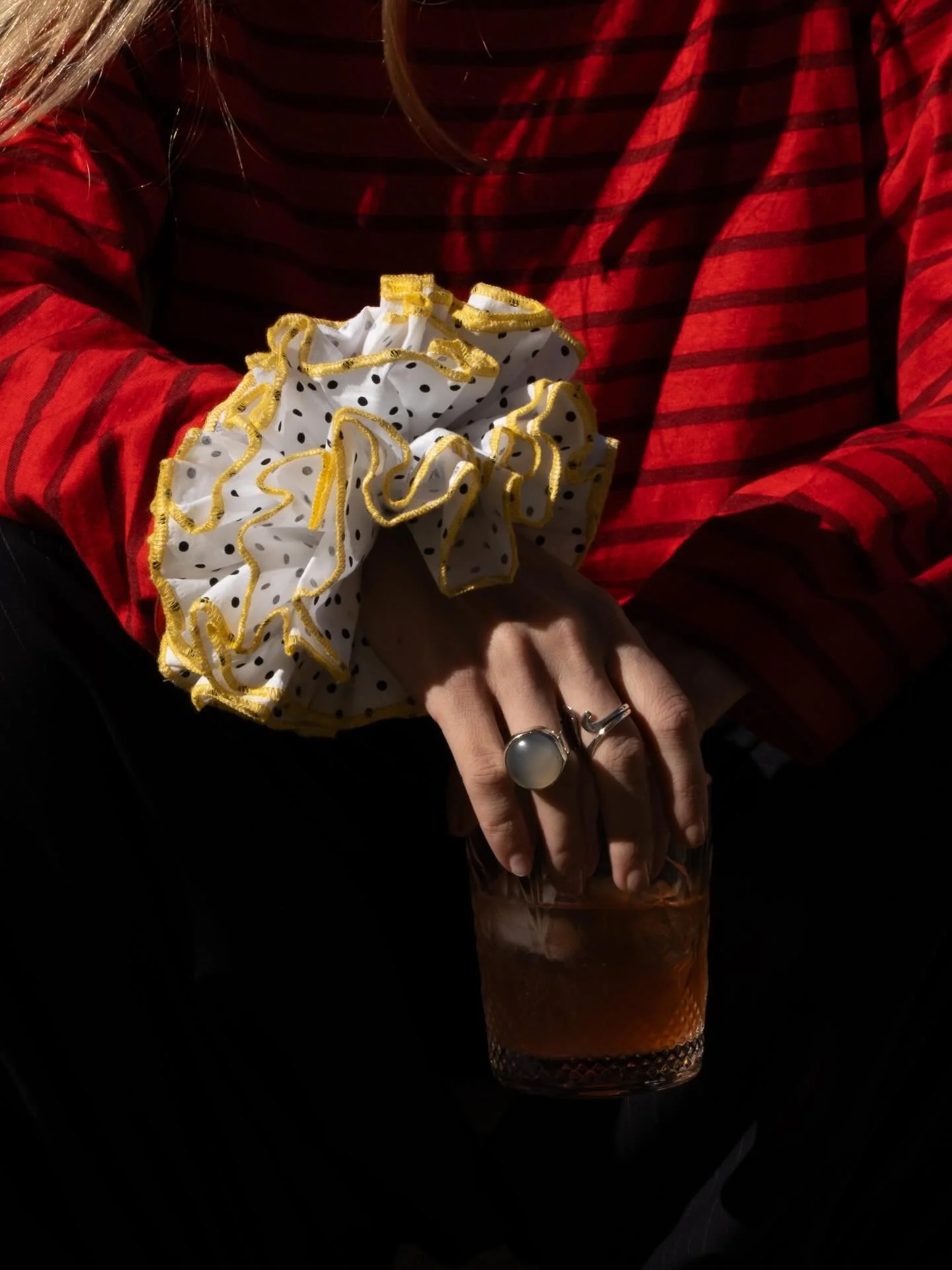 J&rsquo;ai d&eacute;couvert les chouchous @maisontitou il y a quelque temps, et nous cherchions une destination capable de r&eacute;v&eacute;ler toute la richesse de leurs couleurs. 
Lisbonne s&rsquo;est impos&eacute;e rapidement et nous sommes parti