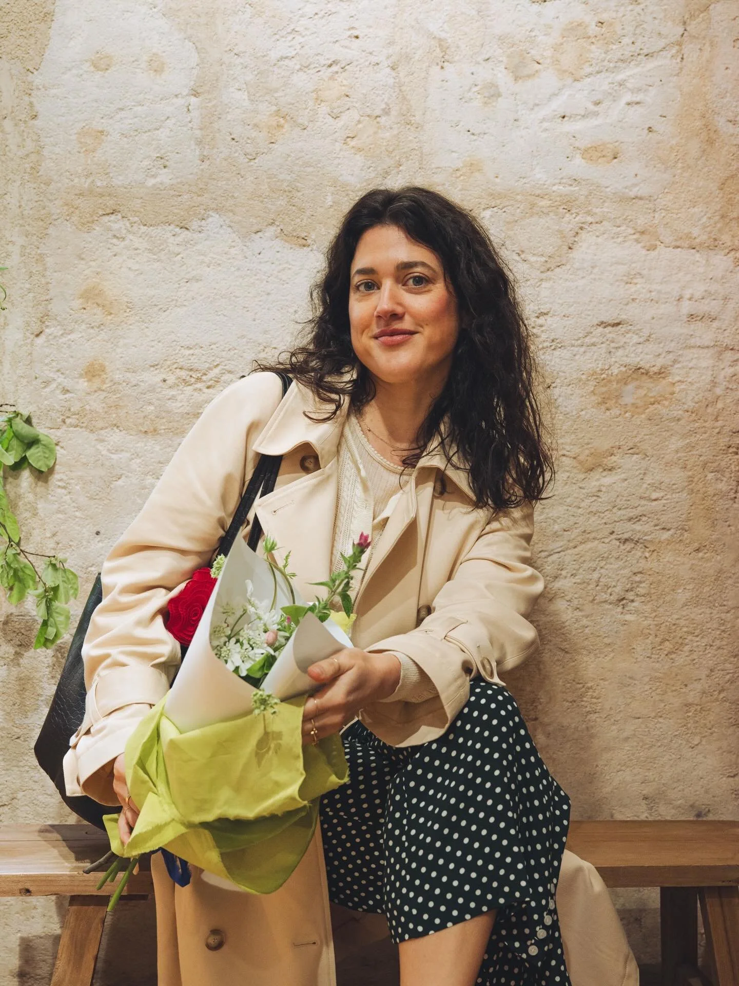 &Agrave; chacune son bouquet 🩷

@camillecolette_studio d&eacute;voile sa nouvelle collection &laquo;&nbsp;Retour de march&eacute;&nbsp;&raquo;. Un moment imagin&eacute; avec @_louloulove , o&ugrave; @bonmatin.fleurs a guid&eacute; les filles dans la