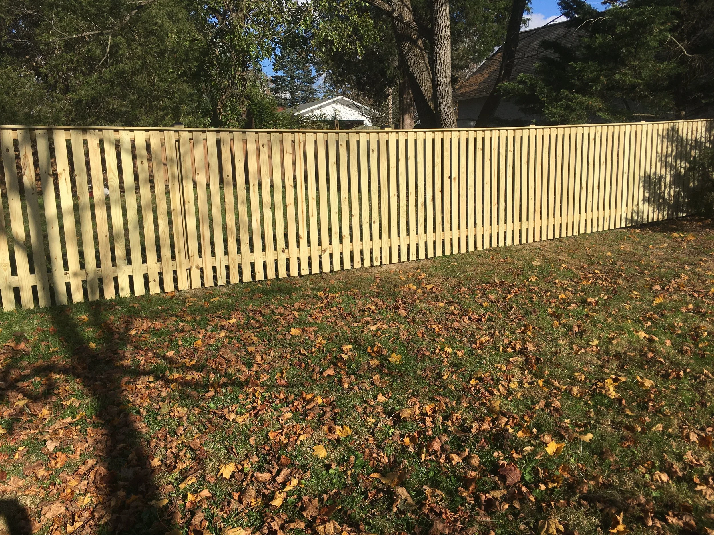 5 ft Open Spaced Picket with Cap Board 