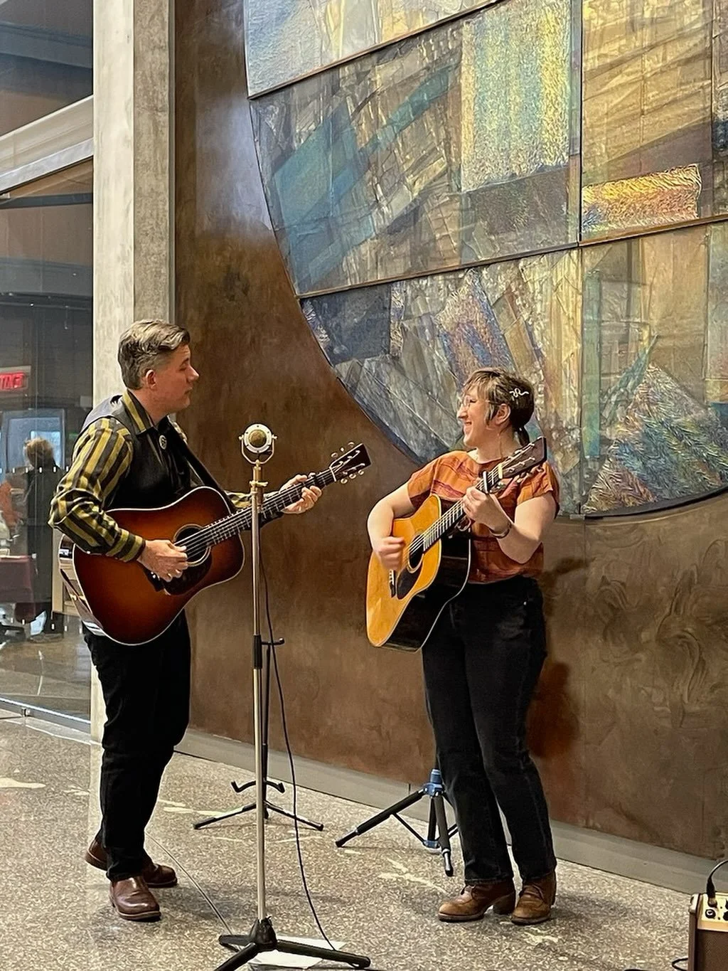 Thanks for coming out to catch some new songs! Such a treat to play at Juneau&rsquo;s gorgeous @alaskastatemuseum! When you&rsquo;re in town for next week&rsquo;s @akfolkfest (!!!!!!!!!!!!!!!!) be sure to pop in!