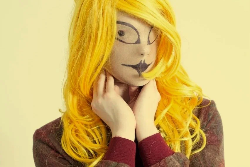 London Cabaret Award nominee Ruth Less