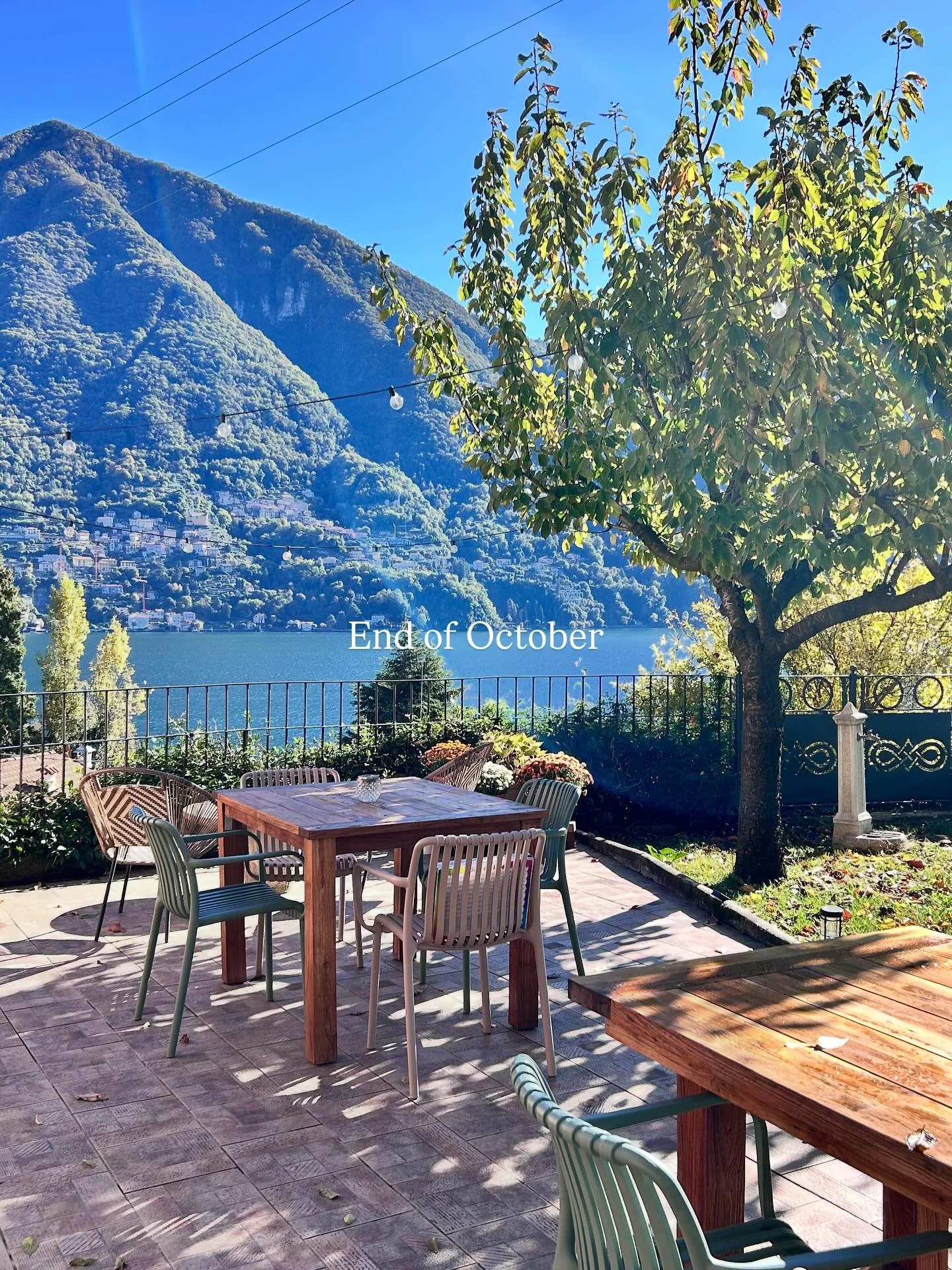 Late October magic ✨
Still sunny, still green &mdash; the garden isn&rsquo;t ready to say goodbye to summer just yet 🌞
Peaceful mornings like this make time slow down 

#AmacaDulza #LakeComoVibes #SlowLiving #AutumnSun #LagoDiComo #LaglioVibes #Ital