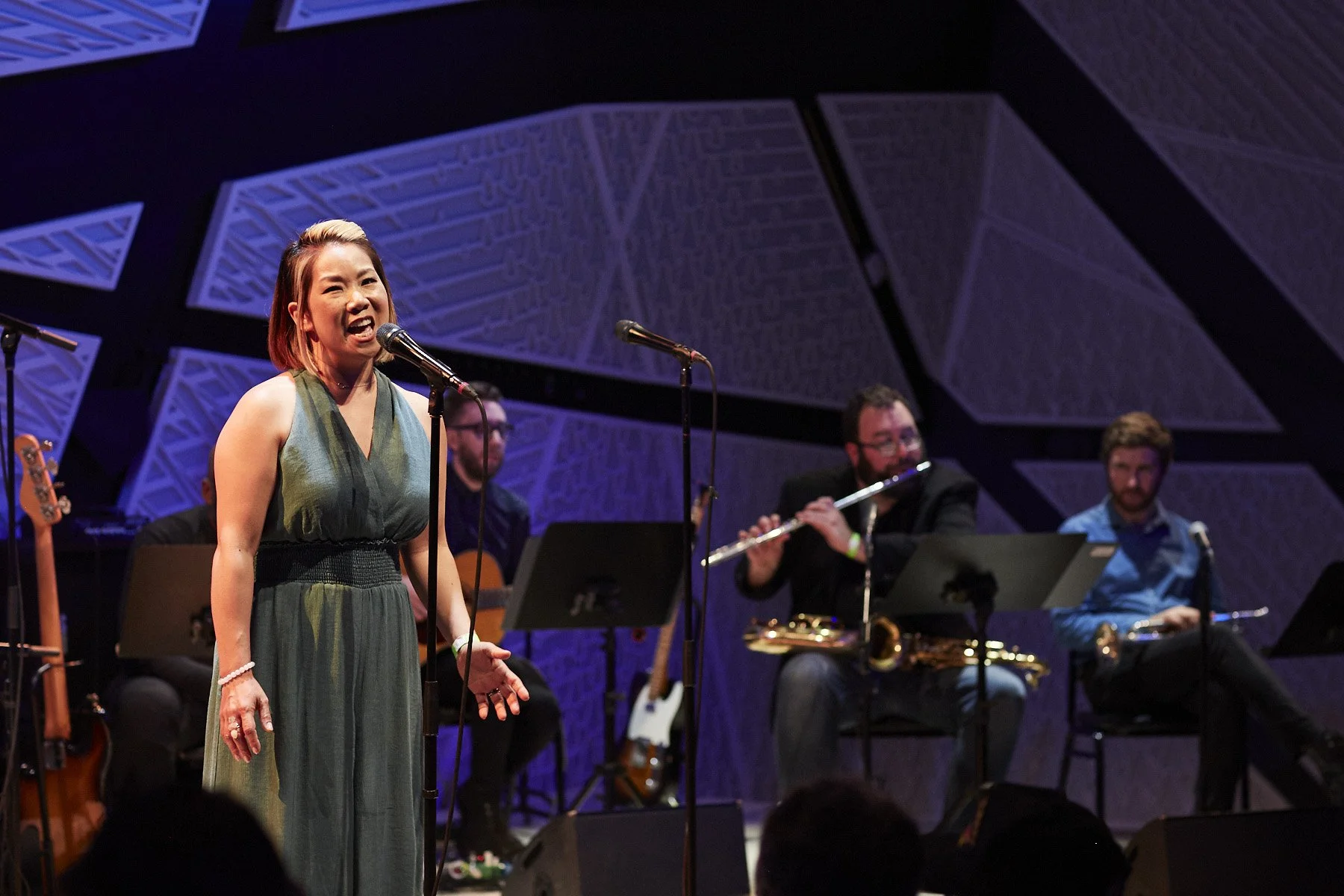 190526WTRWL_Fleetweek_Follies1874.jpg