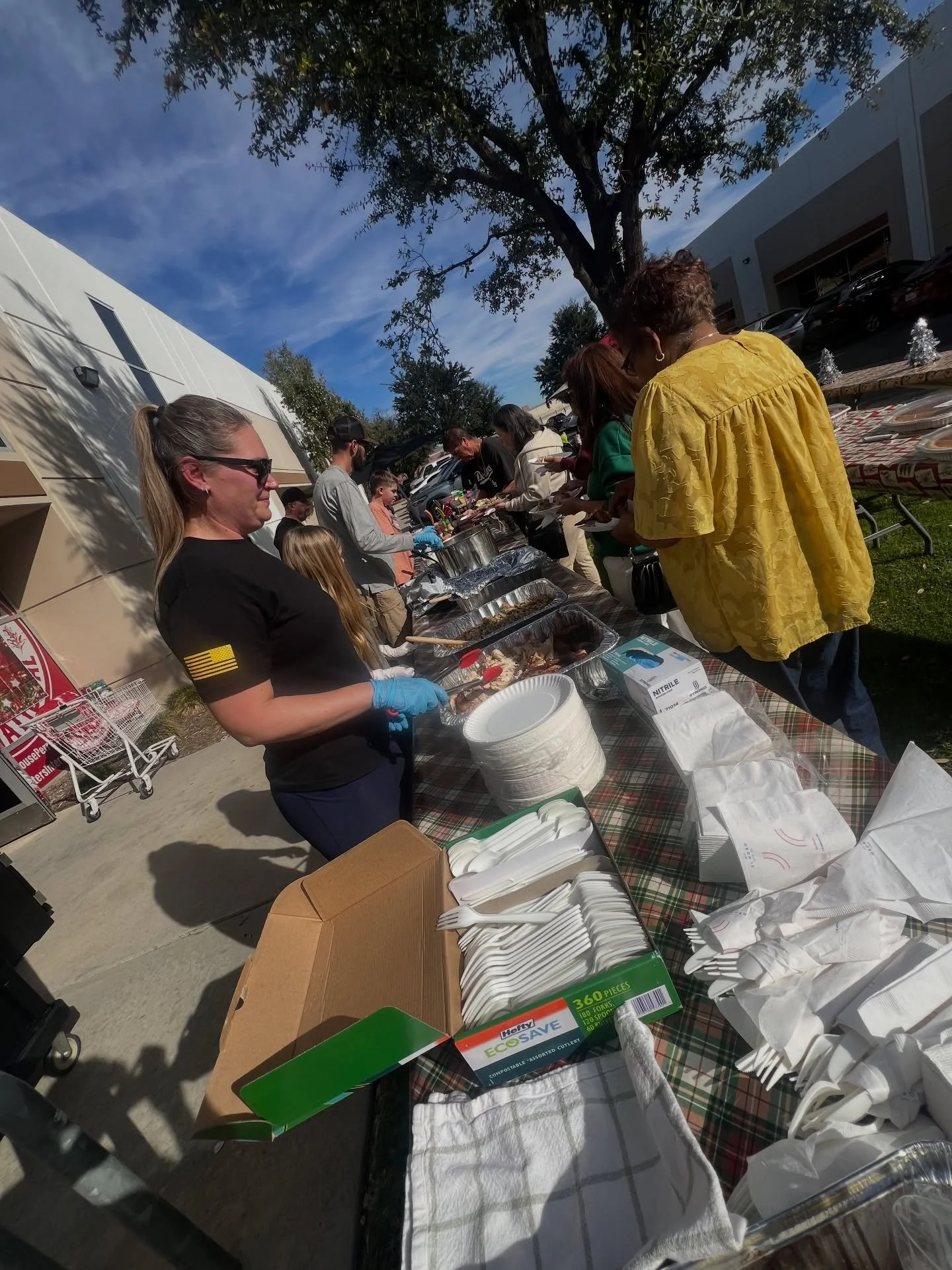 &ldquo;And they all ate and were satisfied.&rdquo; &mdash; Matthew 14:20

This Friday, Seed Planters International hosted our first Harvest House Feast, feeding everyone in the area and sharing the love of Christ through a warm meal.

Special thanks 