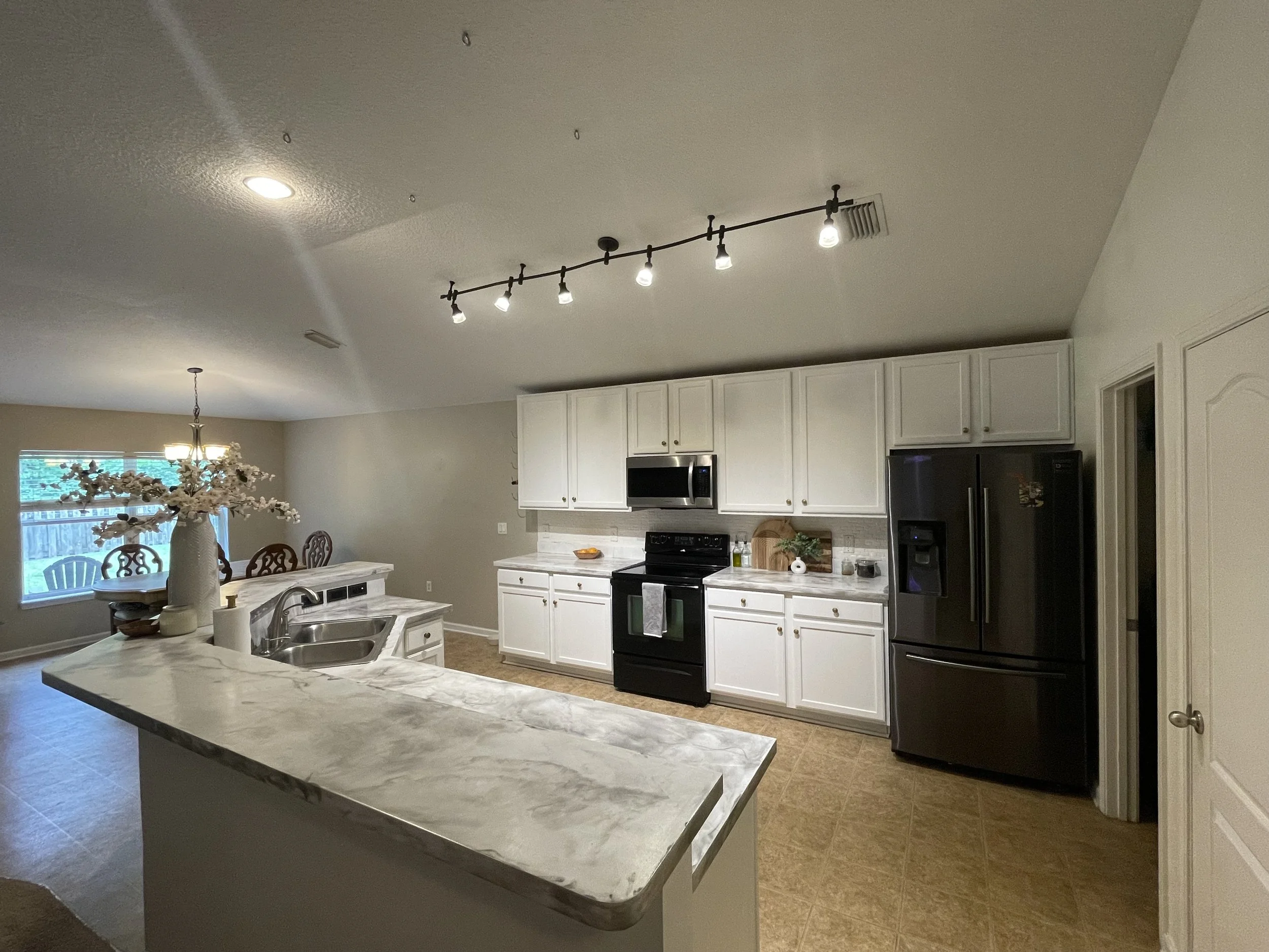DIY kitchen painting cabinets