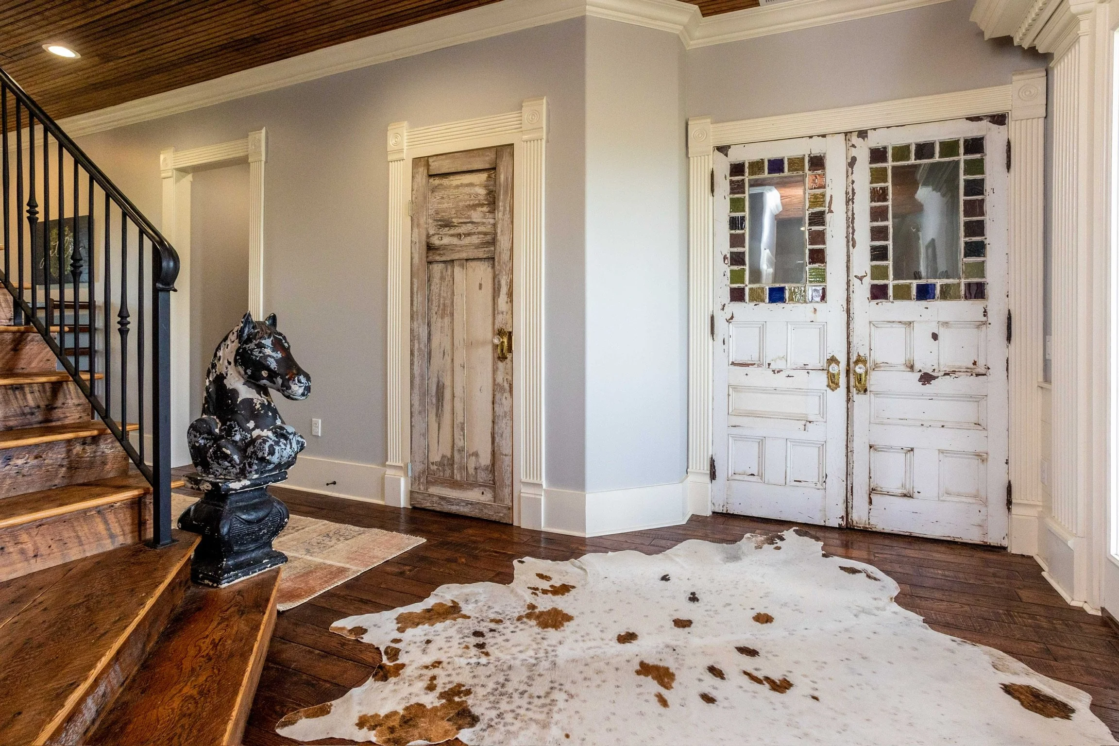 custom-interior-entryway-south-texas.jpg