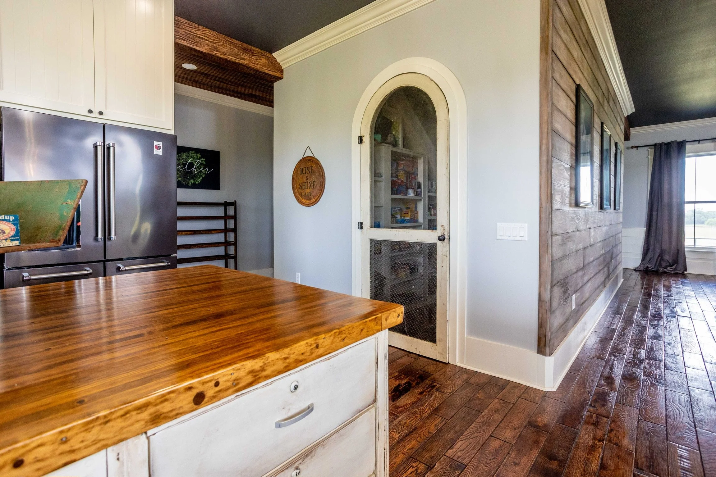 custom.pantry.kitchen.new.ulm.tx.jpg