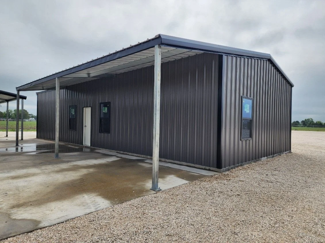 Custom metal building with covered porch built near Angleton Texas, in Brazoria county