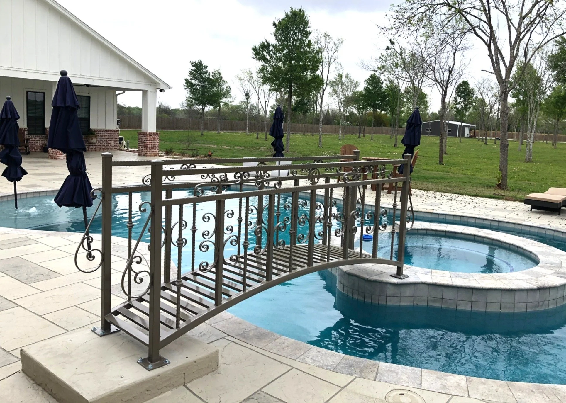 custom.metal.pool.bridge.brazoria.county.tx.jpg