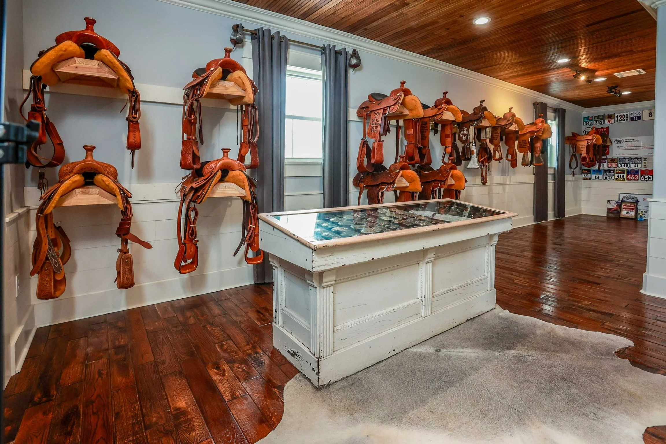 trophy.room.custom.home.colorado.county.tx.jpg