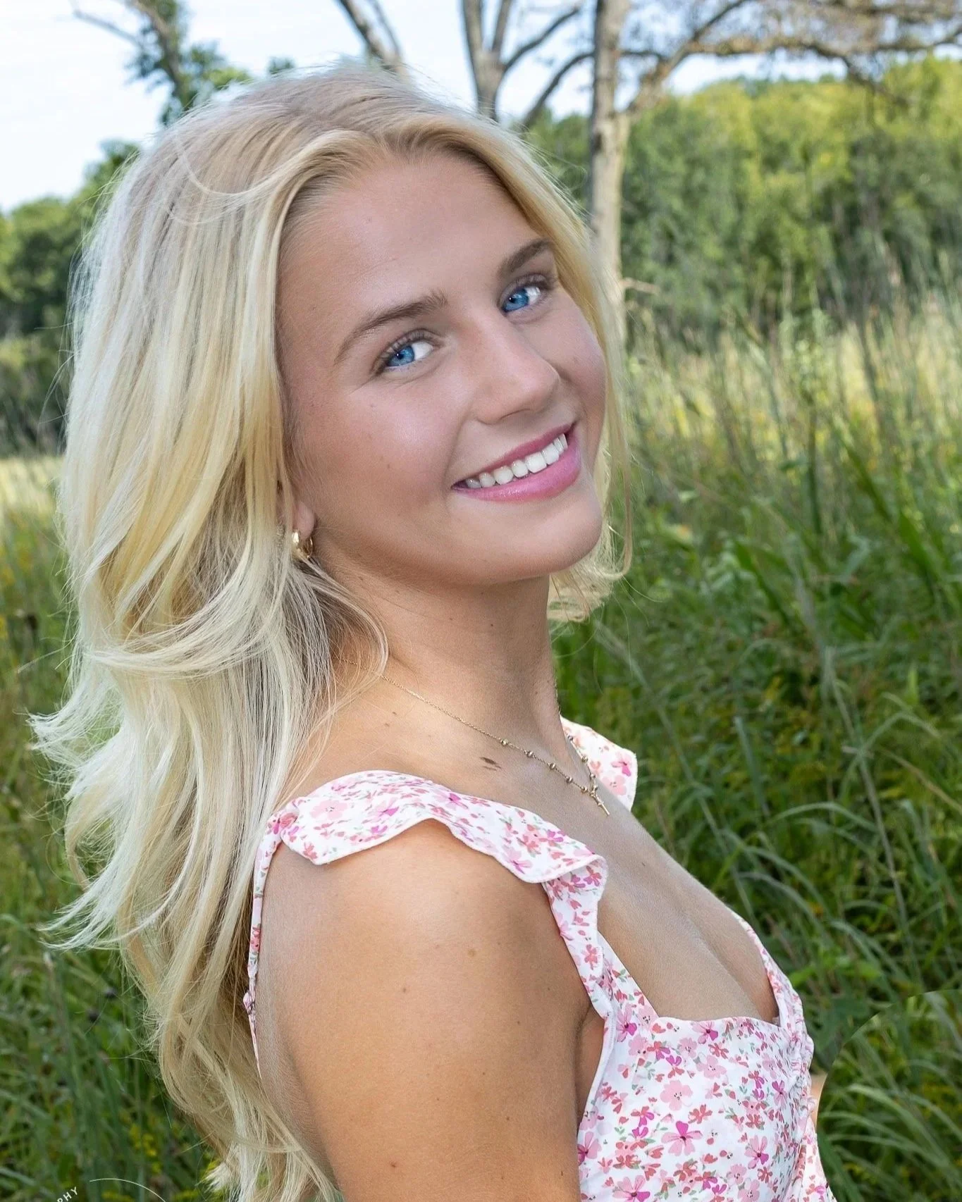 The Signature Senior Session