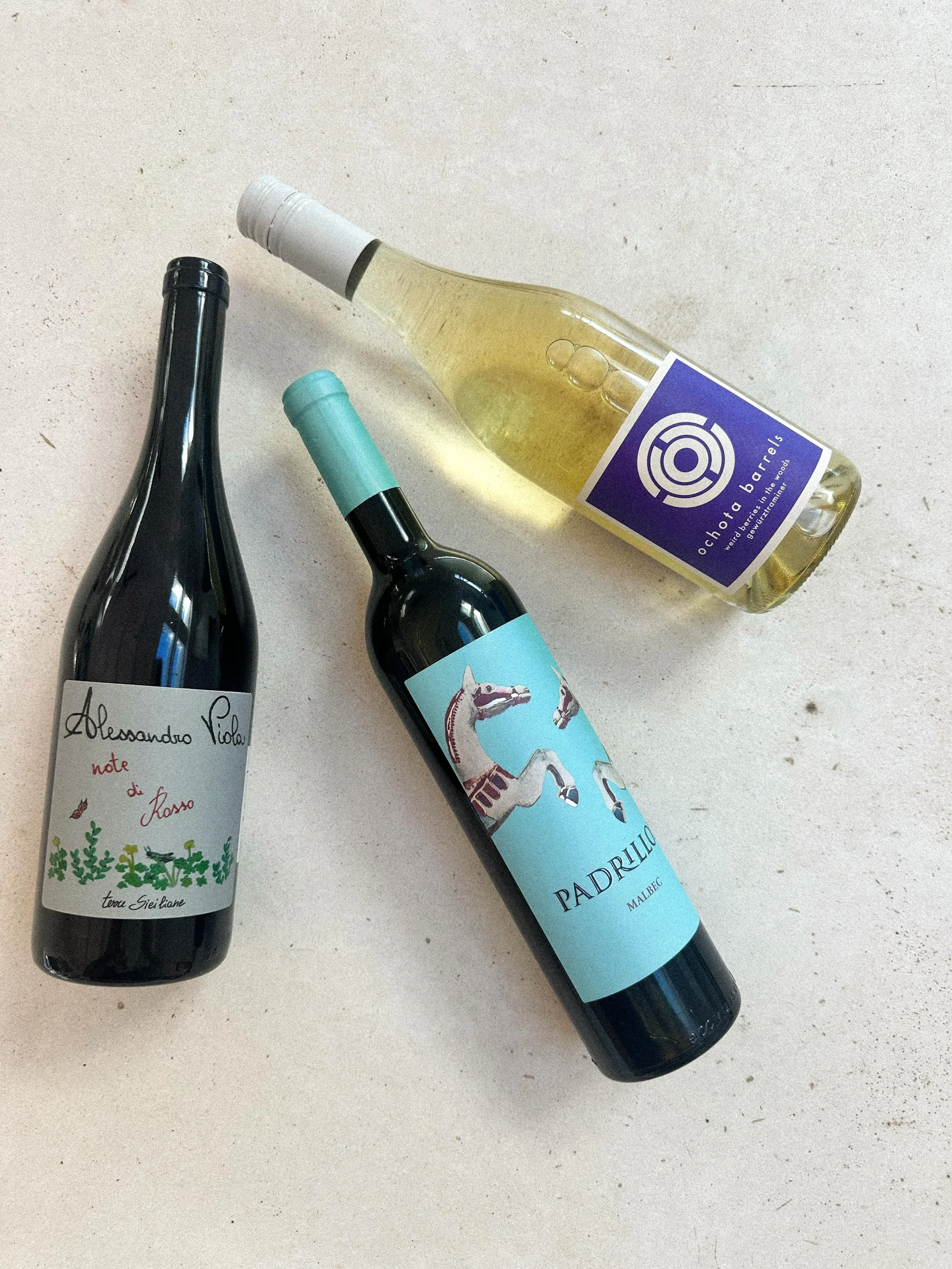 From cozy dinners to late-night conversations, these are the wines we keep reaching for lately. 🤌🏼