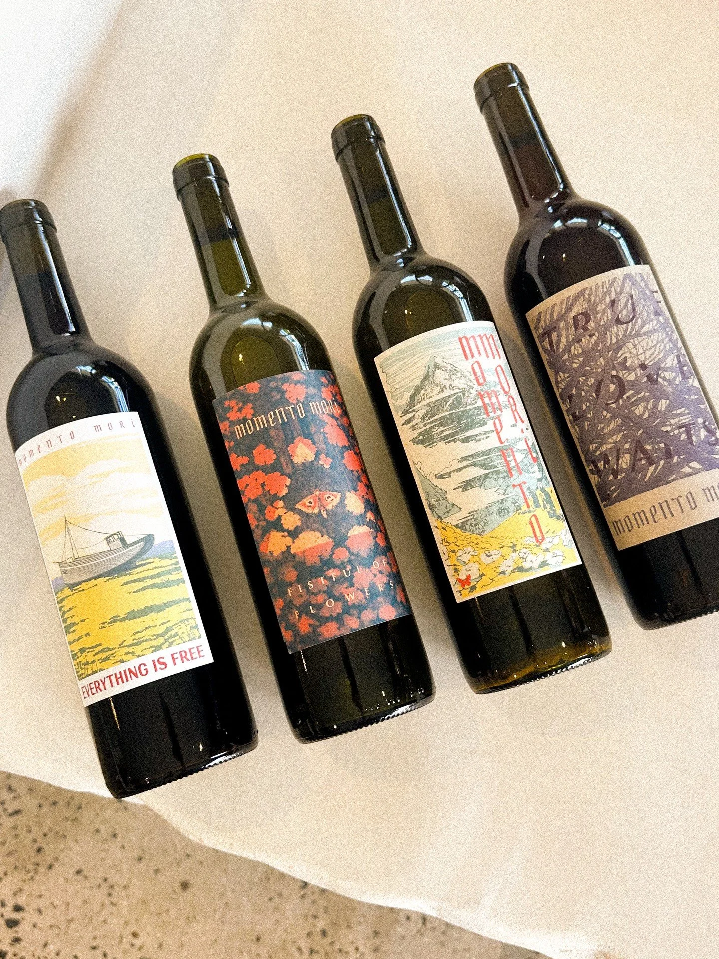 Momento Mori ~an elegant expression of Australian natural wine. 🍷
Crafted in Victoria with a quiet, minimal-intervention approach, these wines avoid reliance on oak maturation, allowing fruit, vineyard and season to speak with clarity and restraint.