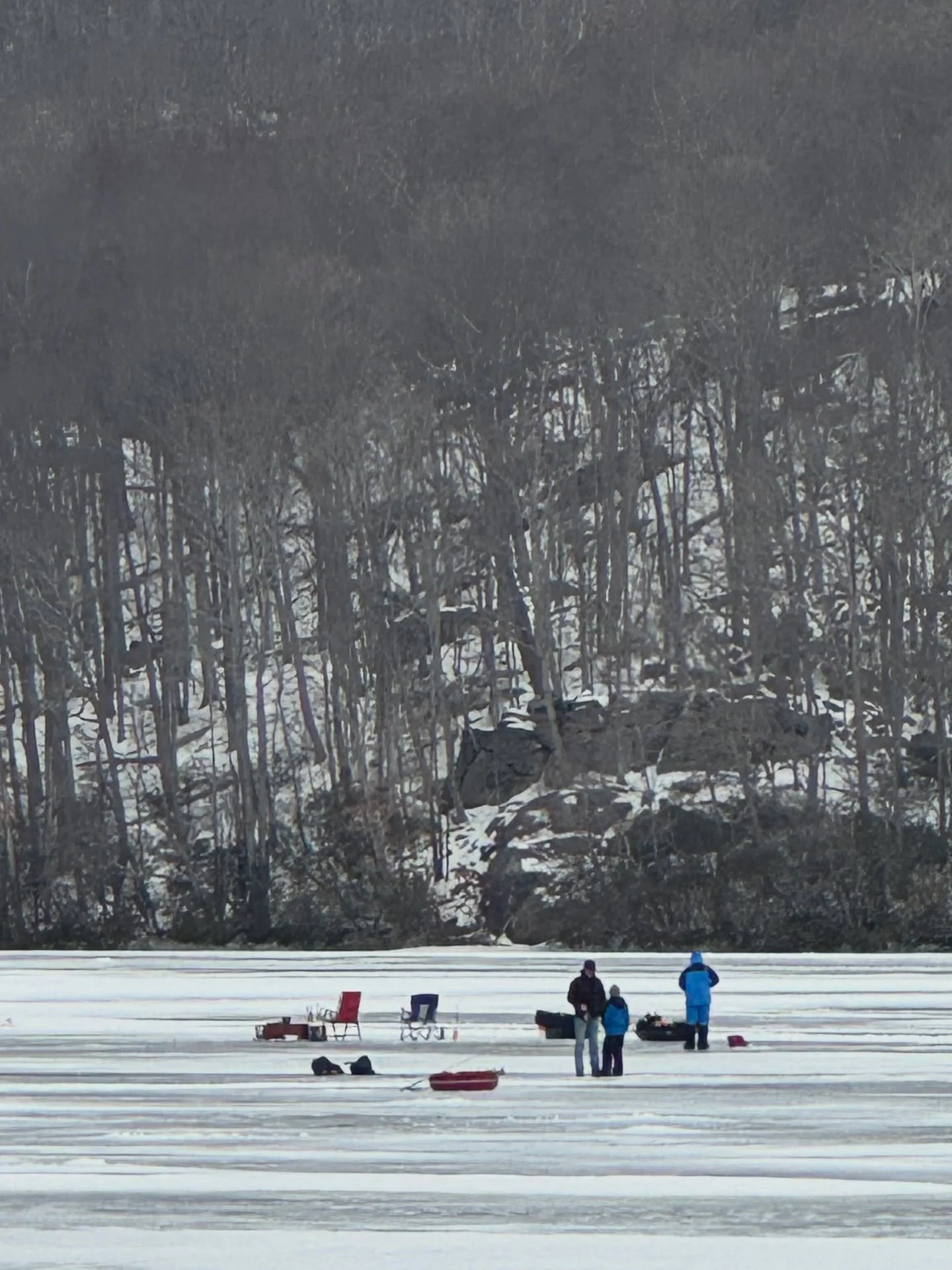 There&rsquo;s something quietly magical about winter at Cedar Lake in Chester ❄️

Out on the ice, you&rsquo;ll find two kinds of magic happening at once &mdash;
fishermen patiently tending their lines over drilled holes&hellip;
and skaters joyfully f