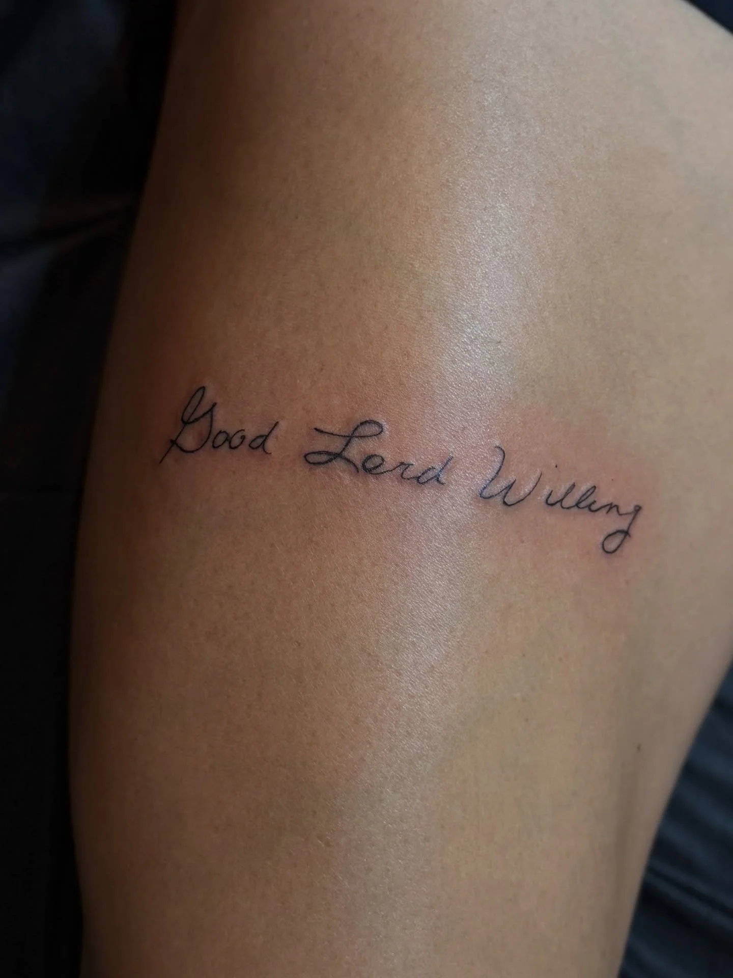 &ldquo;Good Lord Willing&rdquo; 

✨Custom handwritten tattoos hold so much meaning. This piece was created from her grandmother&rsquo;s handwriting, capturing her grandfather&rsquo;s famous last words. Truly one of the most special keepsakes. 🖤 I&rs