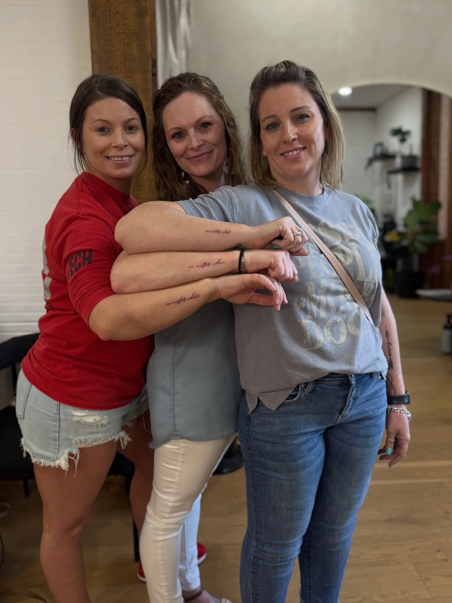 Book with your Bestie was such a success! Thank you to all the amazing ladies who came in for Tabitha and I&rsquo;s first collab! 

- sadly, I forgot to take pictures of our first four ladies 🥴, but please enjoy these cuties! 

We will definitely be