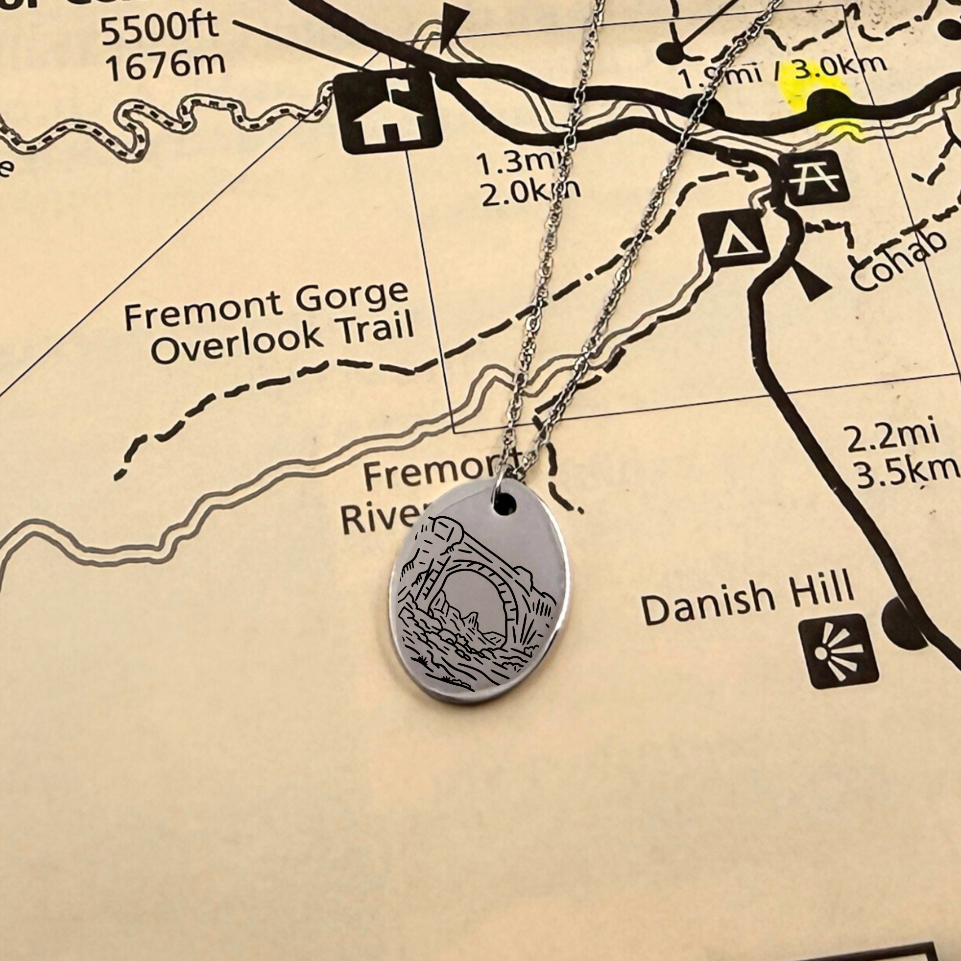 Capitol Reef (Hickman Bridge) - The Staple Necklace