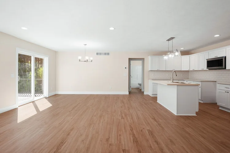 Dining area open to the kitchen and island