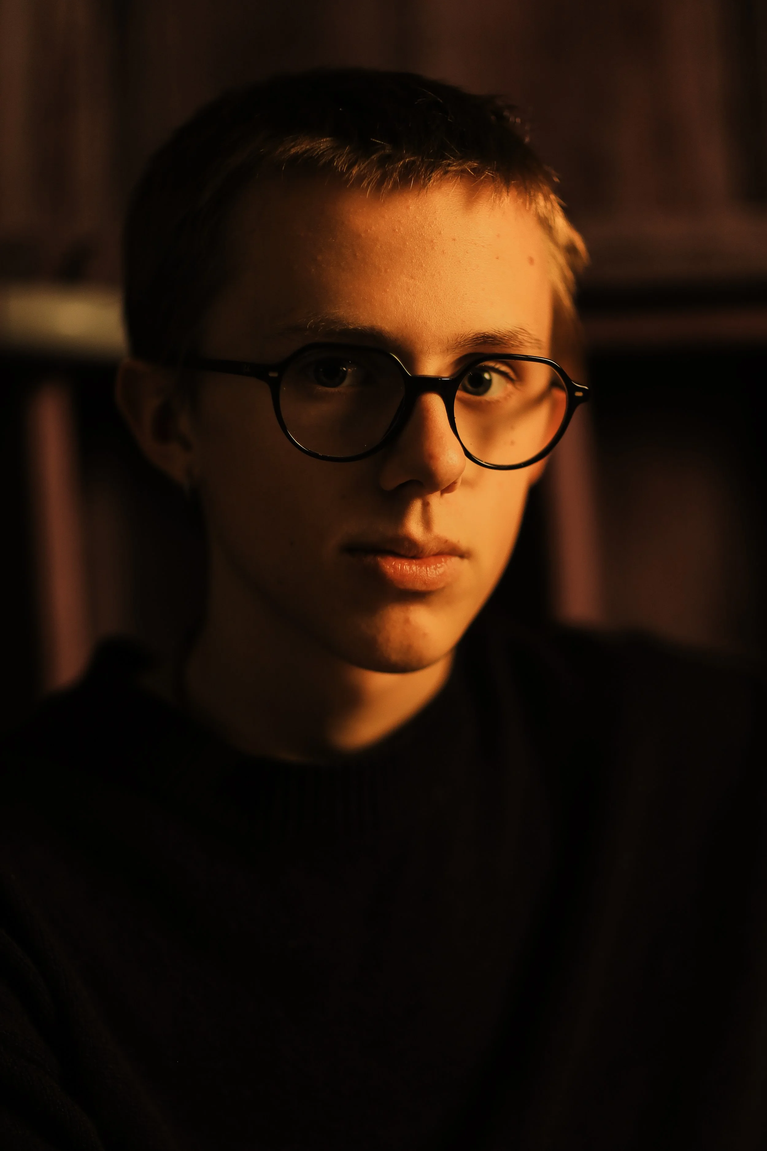 Gavin Headshots-05.jpg