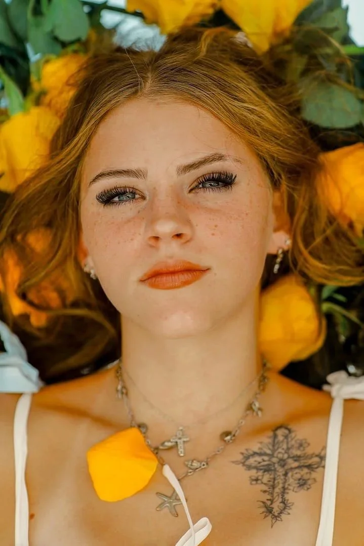 Daphne Rose.jpg