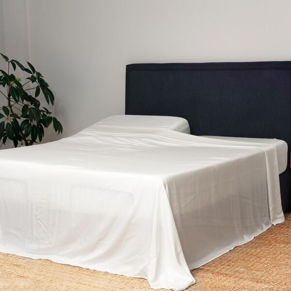 Protect-A-Bed Adapta Tencel™ Sheet Sets for Adjustable Beds with a Top Split (view 3) at Oaten’s Beds R Us Casino
