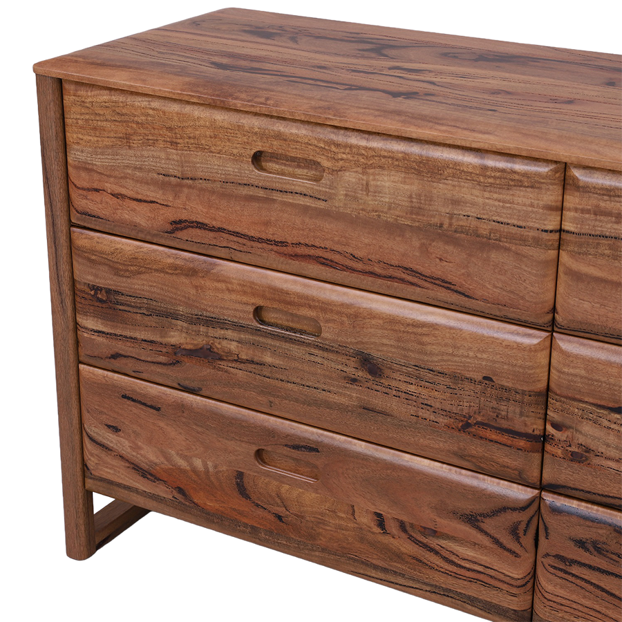 Fremantle Dresser (view 3) at Oaten’s Beds R Us Casino