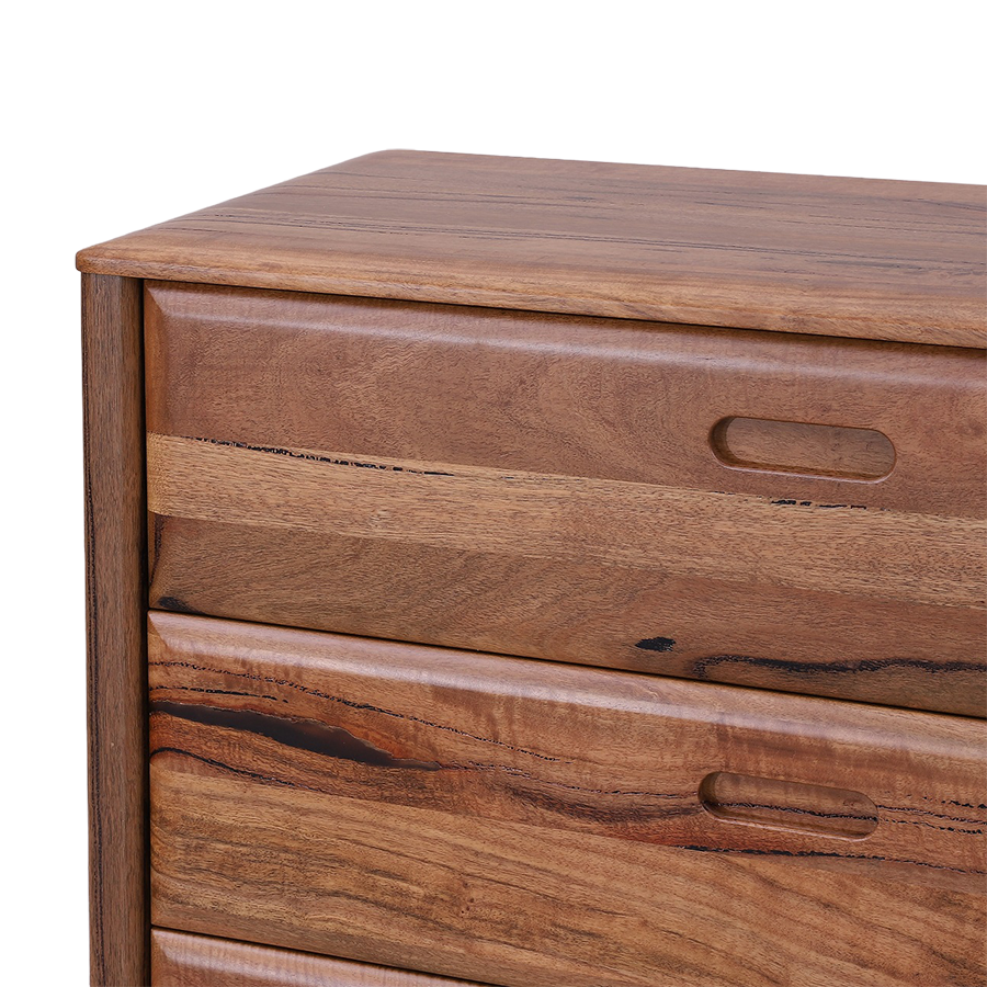 Fremantle Dresser (view 4) at Oaten’s Beds R Us Casino