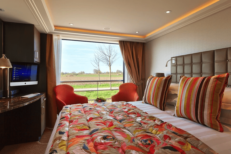 AmaVenita Category C stateroom