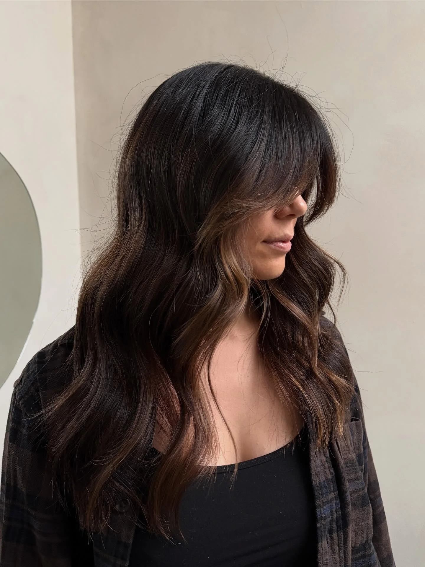 My favourite service for this time of year 

Lowlights + Colour melting 

Taking over highlighted hair and adding intentional depth to create a dimensional result. More please!