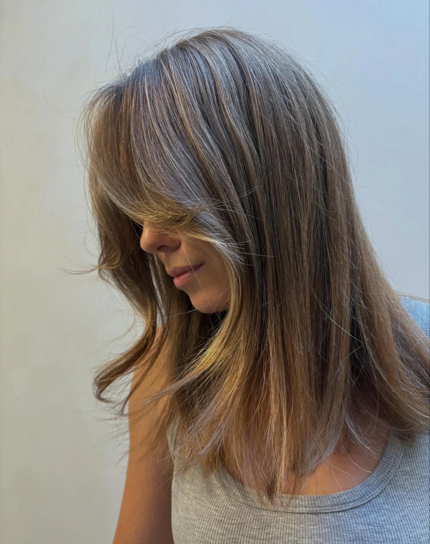highlights to enhance your natural colour >>>>> 

#vancouver #vancouverhair #yaletown