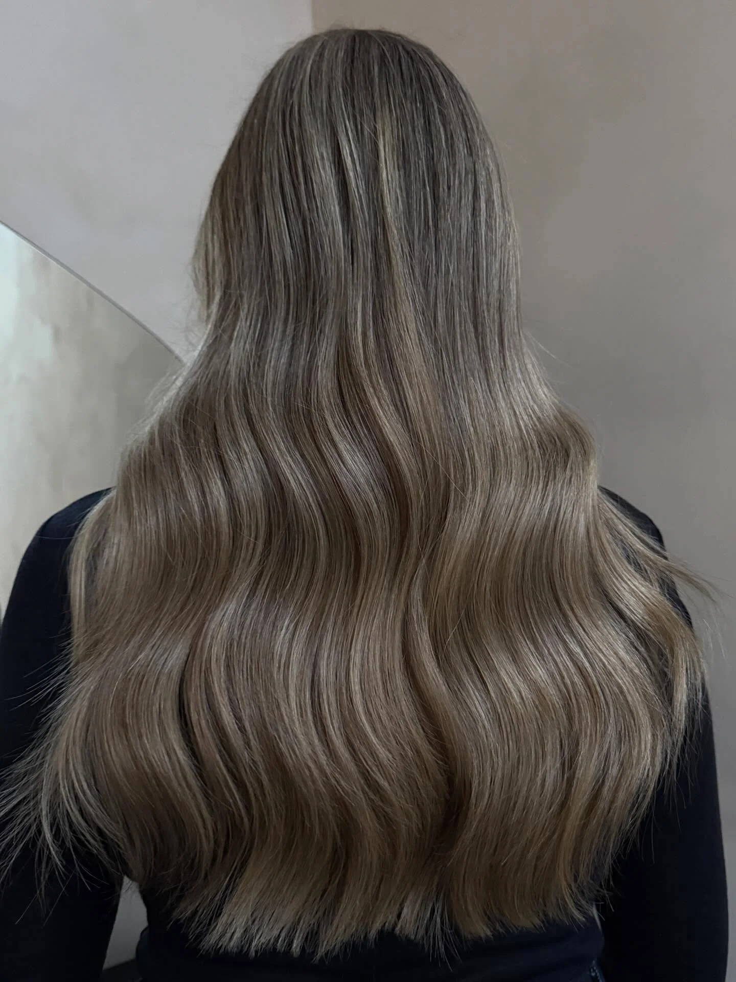 *adds to hair inspo*

#hairstylist #vancouver #vancouverblonde