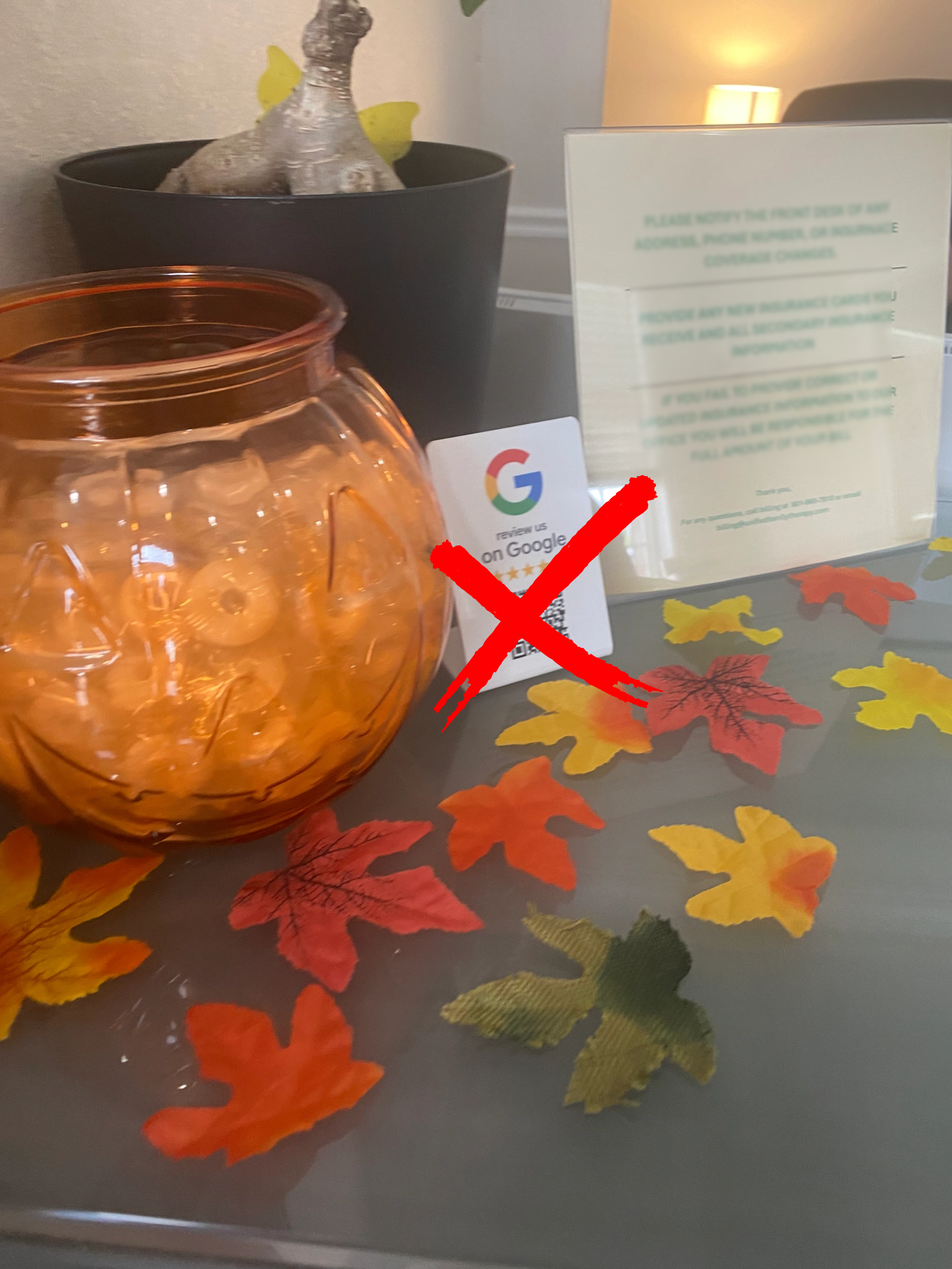 A sign in a therapist's office soliciting Google reviews