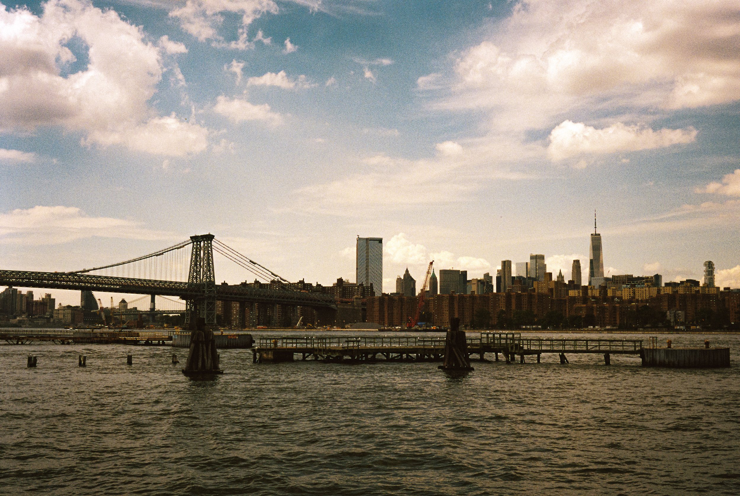 6486021654-R1-041-19.jpg