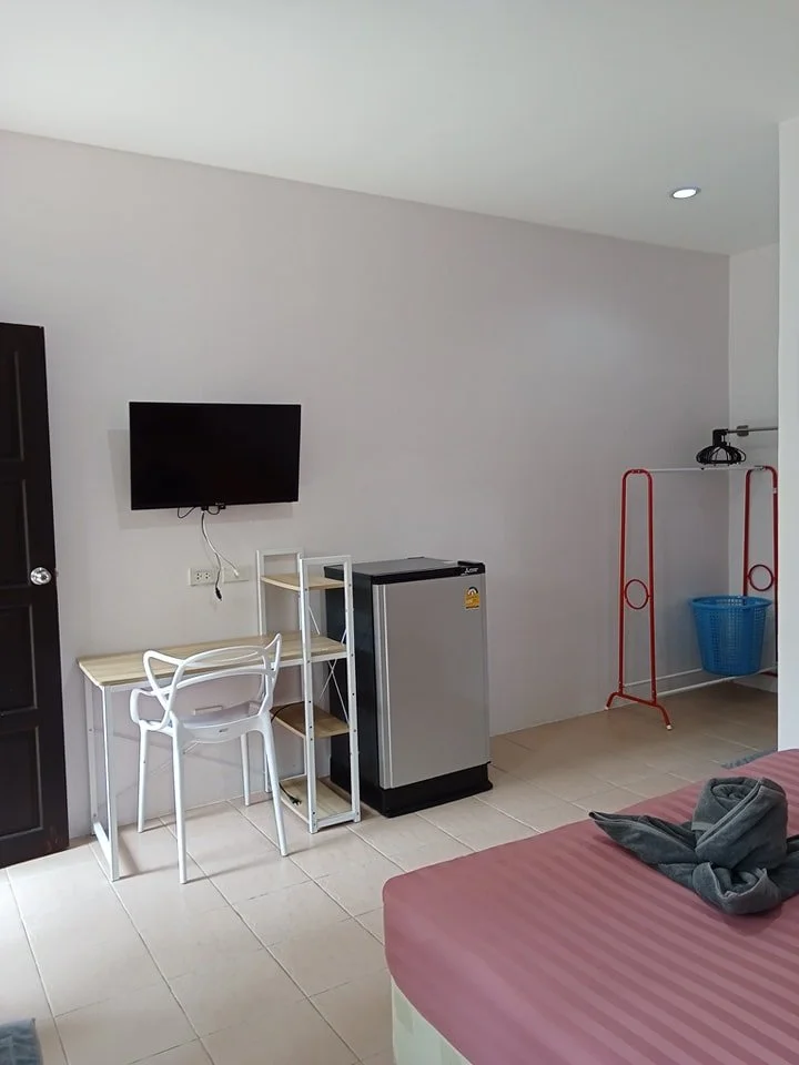 room 2.jpg