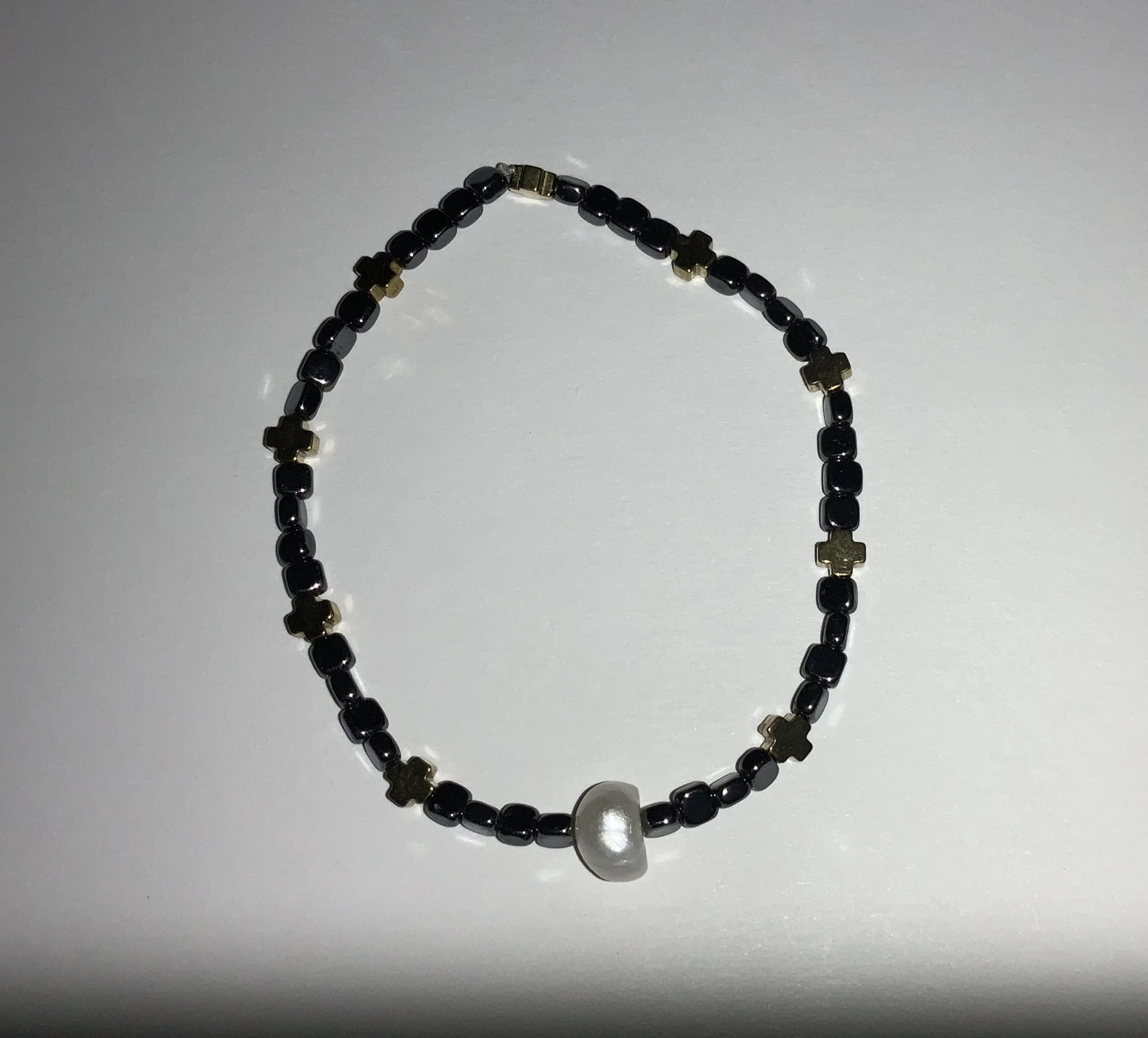 IVO Sacred Cross — Black