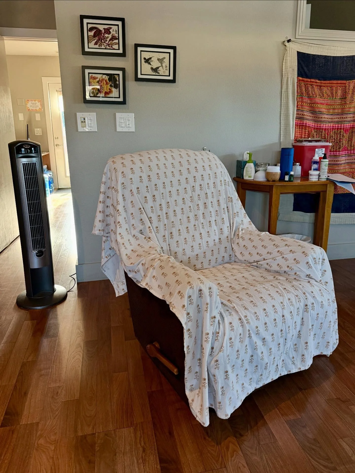 One thing I love about working out of Chico Community Acupuncture is having a space that helps me meet the needs of a broad range of clients. While most folks who come to see me receive their bodywork in the treatment room on a massage table, some cl