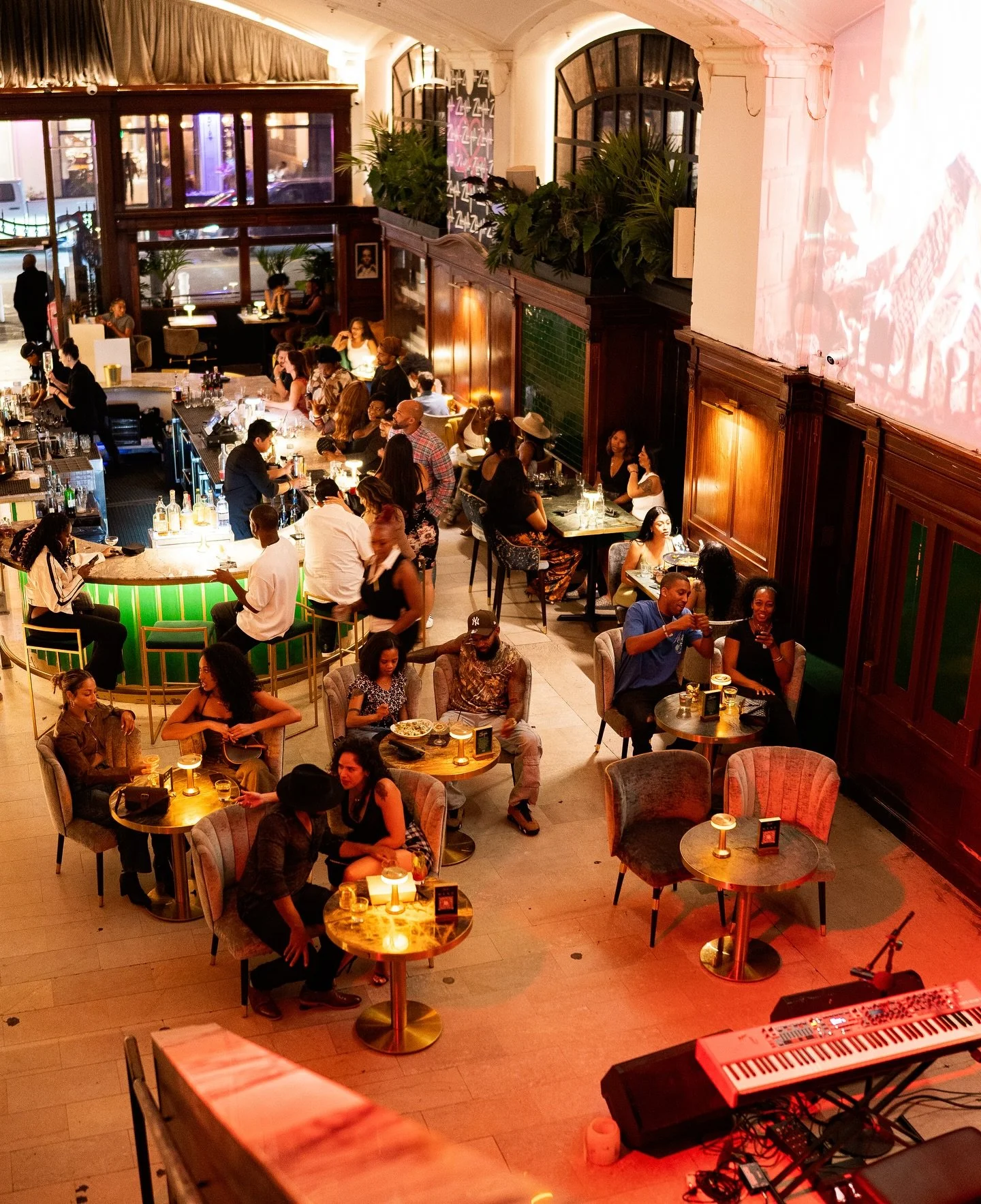 Tonight & tomorrow bring unique nights of soul, jazz, and R&B to Zaya. 🌹
Start your evening with Happy Hour from 5–7p — then stay as the music takes over.
✨ Wednesdays — Love Supreme
Live soul music with @iammatthewgrant