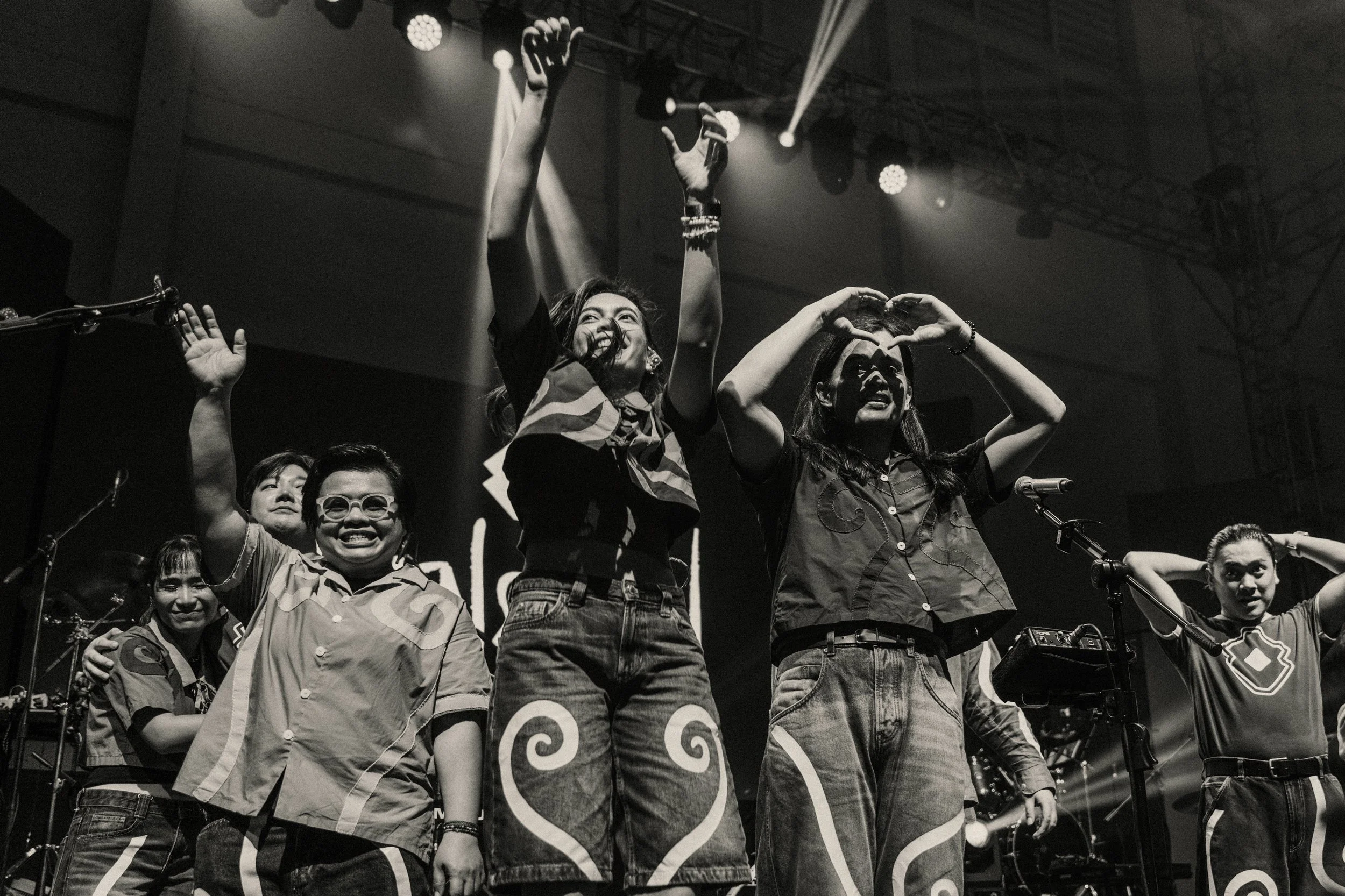 Ben&Ben BNW Promo by Jared Savino-19.jpg