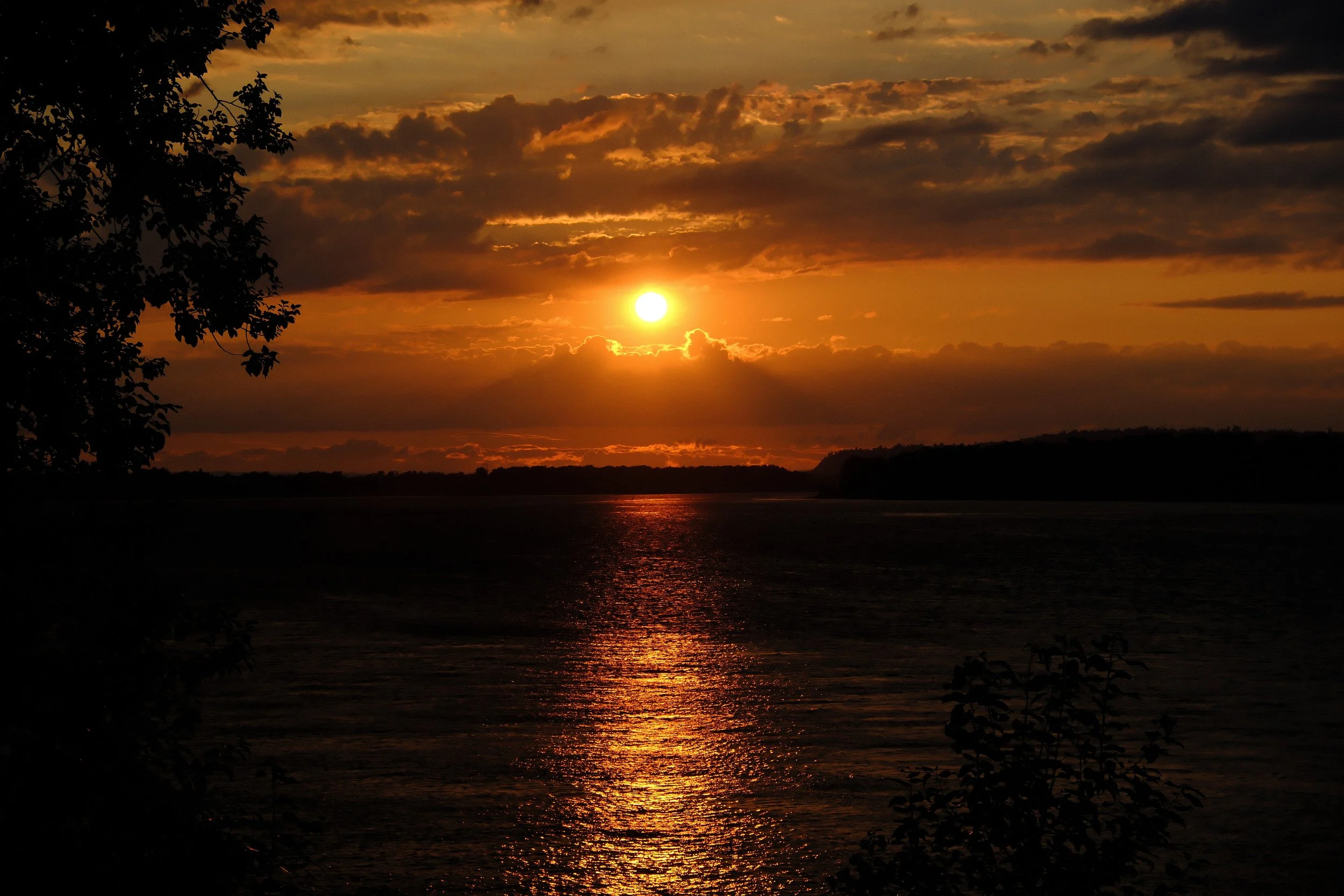 gorgesunset1.jpg
