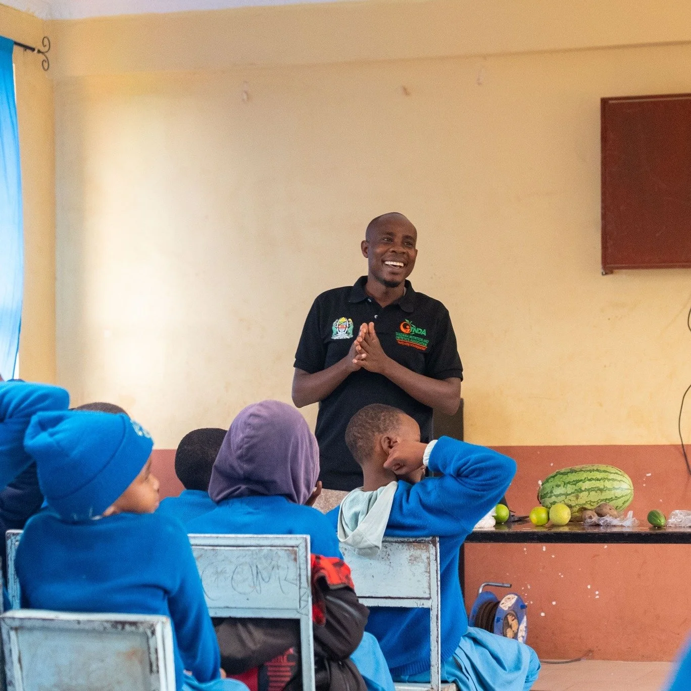 Our Nutrition Program came to life at Tumaini Primary School with a special workshop for our older students focused on healthy eating and making balanced choices. 🥗📚

To celebrate, the entire school enjoyed a well-balanced meal, complete with fresh