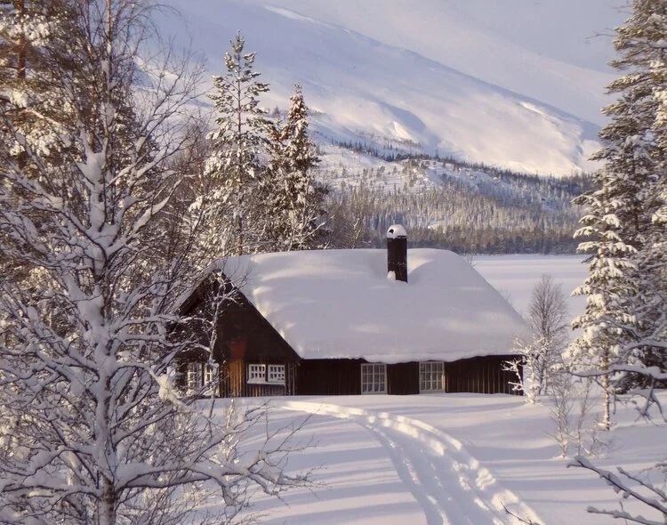 mellingsnhytta_vinter2016.jpg