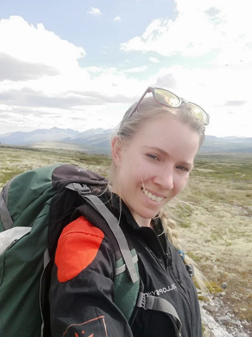   Einy Brænd på vei til Finnsjøfjellet i fiskeoppsynssammenheng.  